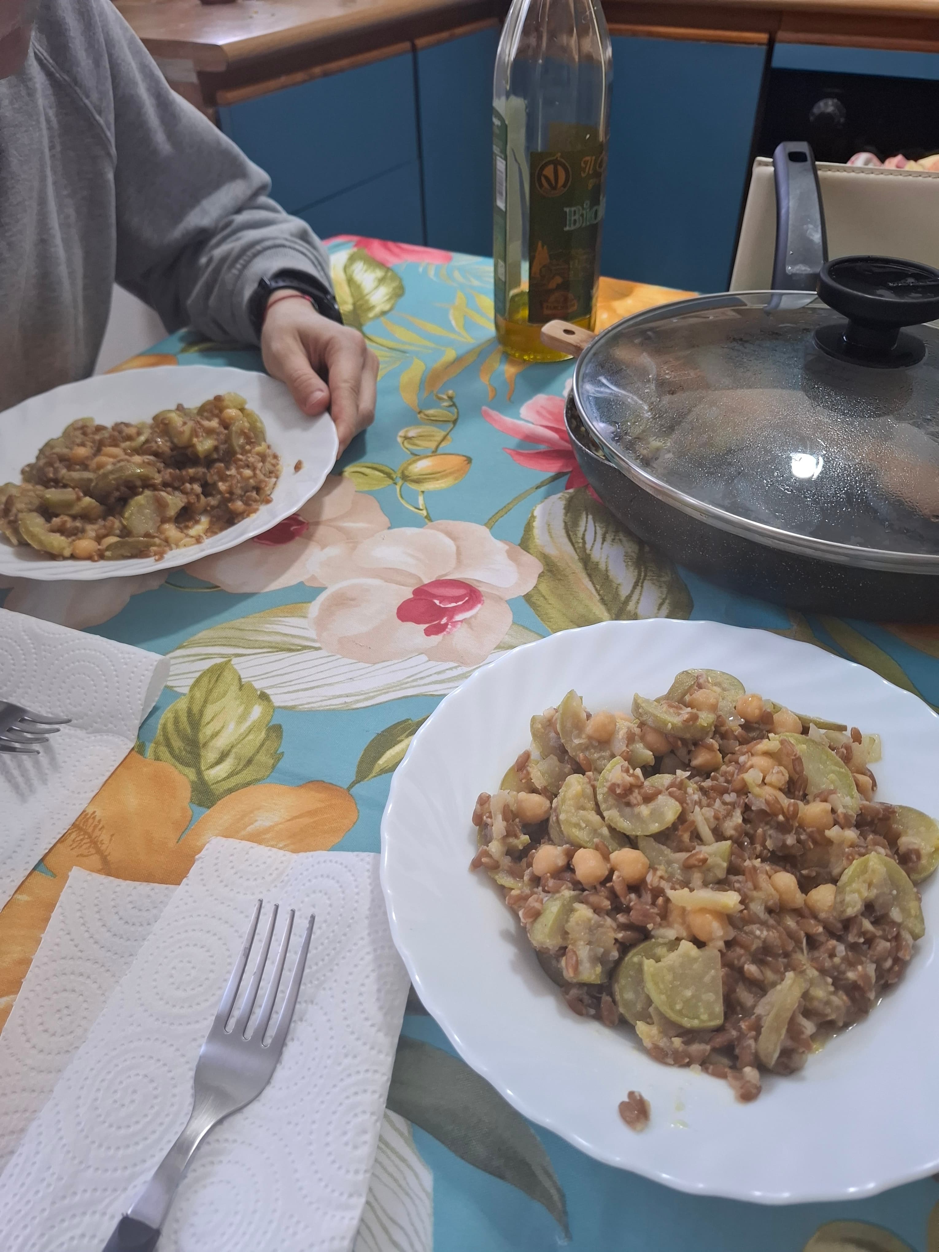 Farro con zucchine e ceci